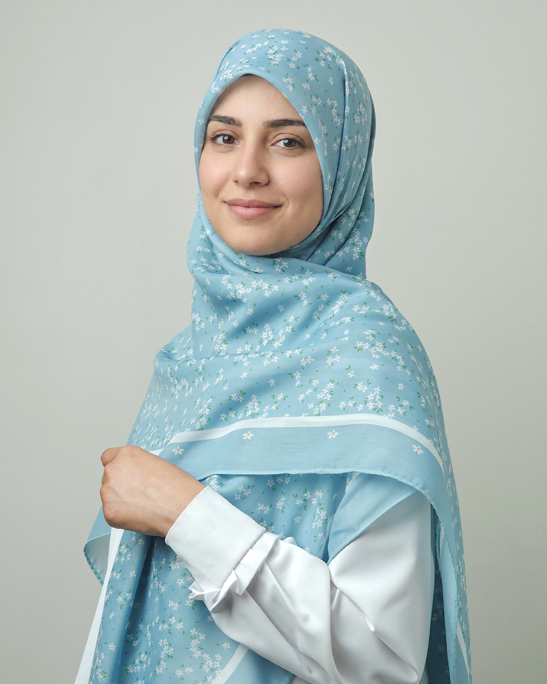 روسری أَزهار آسمونی