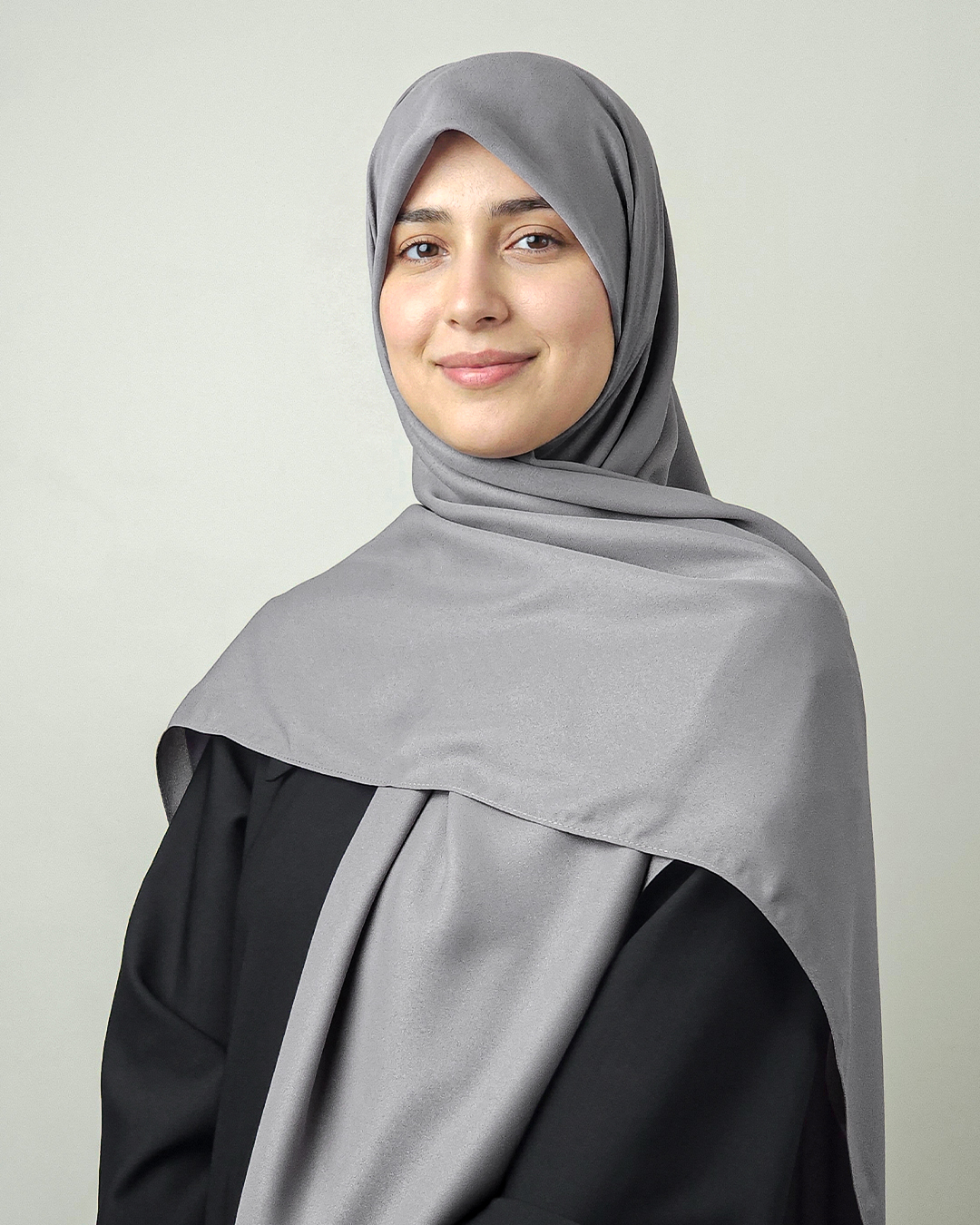 روسری کرپ‌حریر شاین طوسی