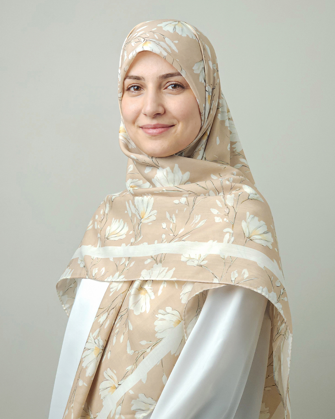 روسری یاسمین کرمی