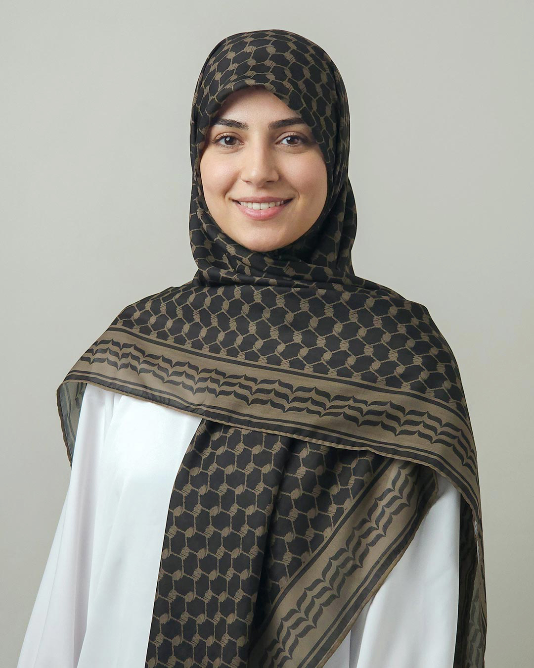 روسریِ حُرِّية قهوه ای